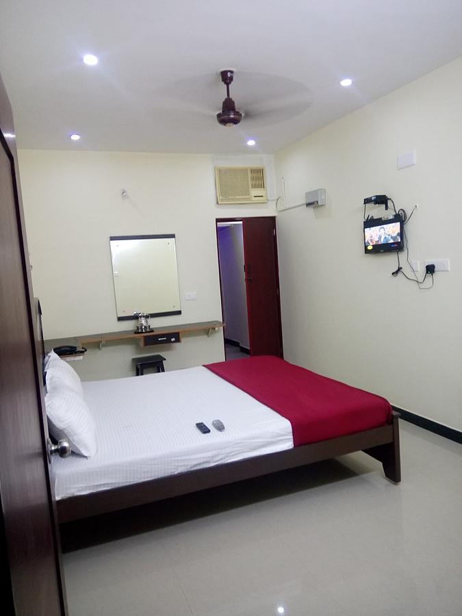 Krish Residency Hotell Madurai Exteriör bild