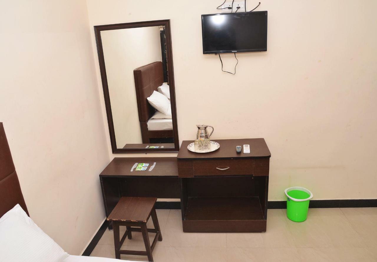 Krish Residency Hotell Madurai Exteriör bild