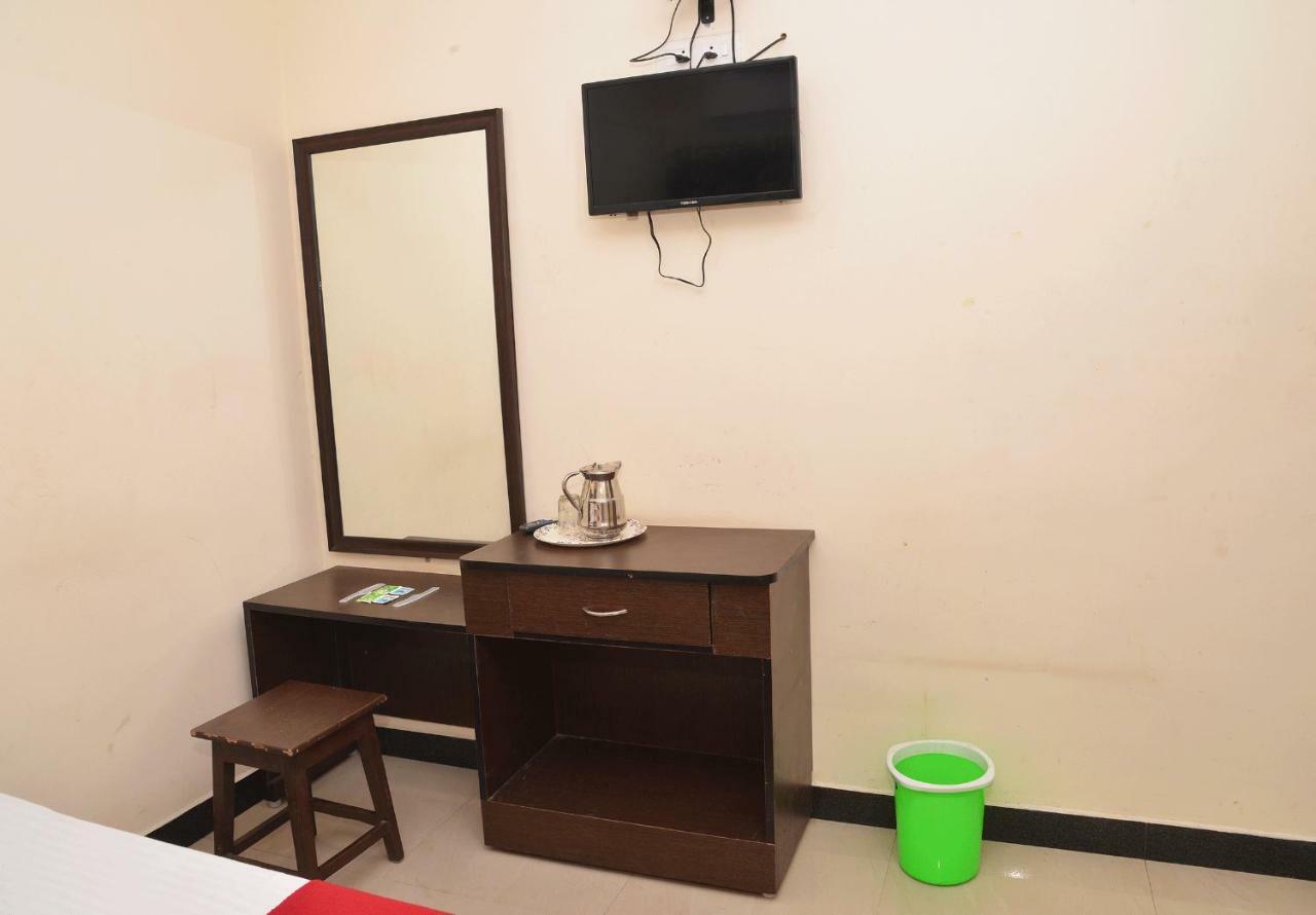Krish Residency Hotell Madurai Exteriör bild