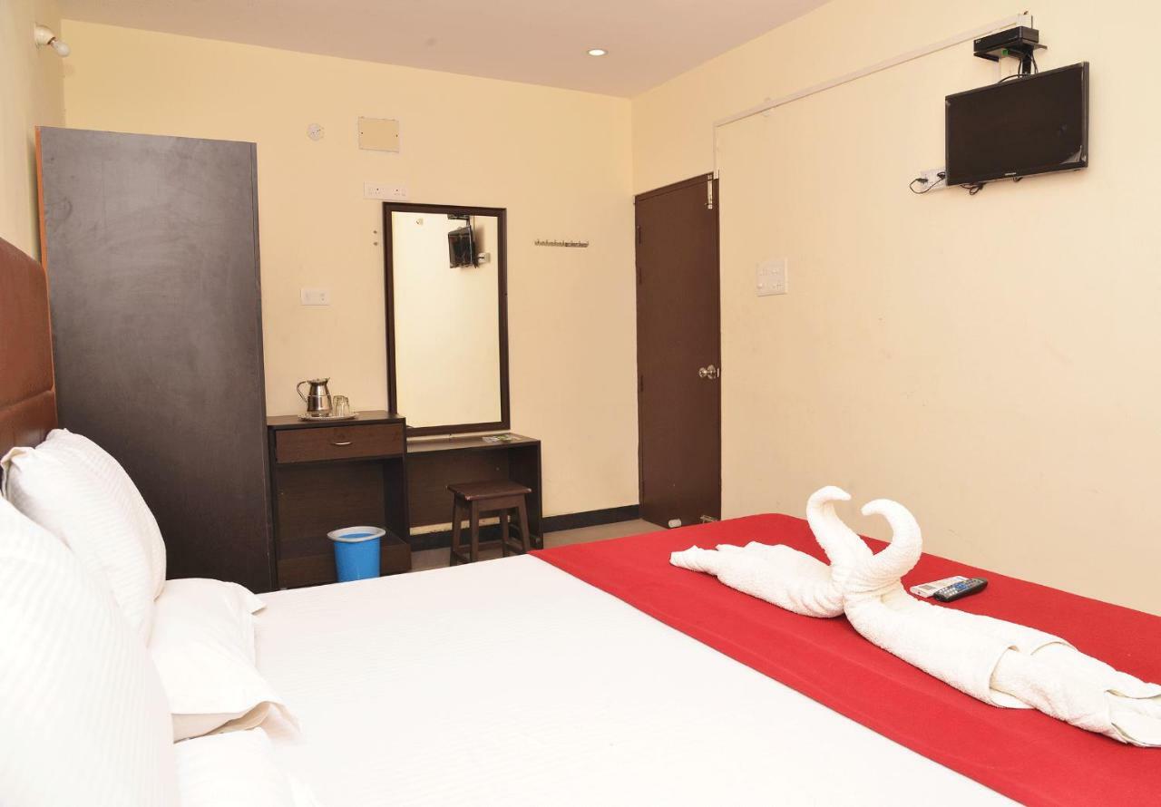 Krish Residency Hotell Madurai Exteriör bild