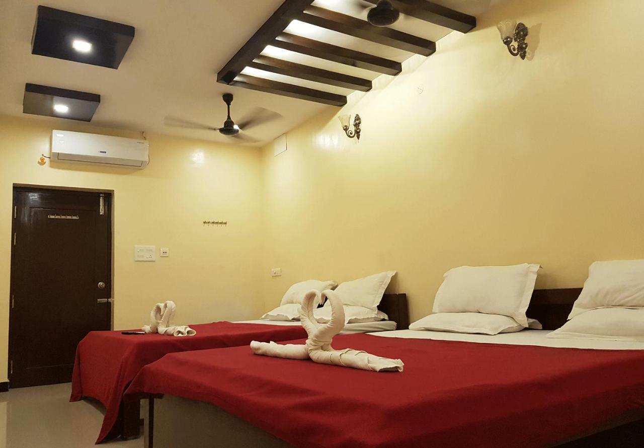 Krish Residency Hotell Madurai Exteriör bild