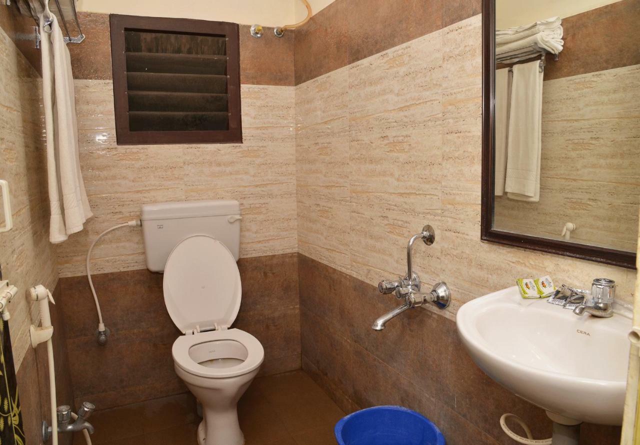 Krish Residency Hotell Madurai Exteriör bild