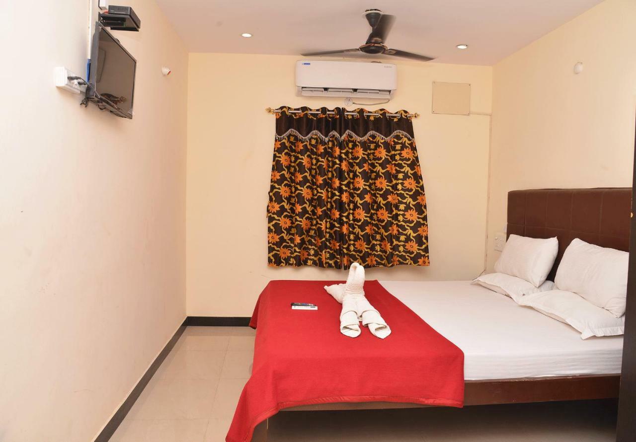 Krish Residency Hotell Madurai Exteriör bild